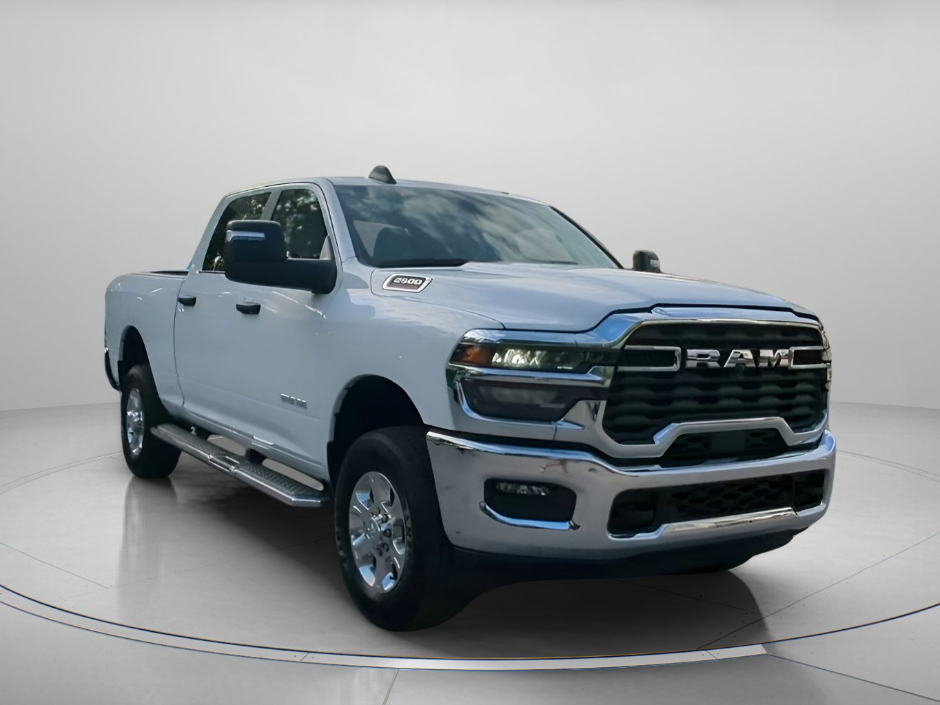 Used 2026 RAM 2500 Big Horn AWD/4WD image 4