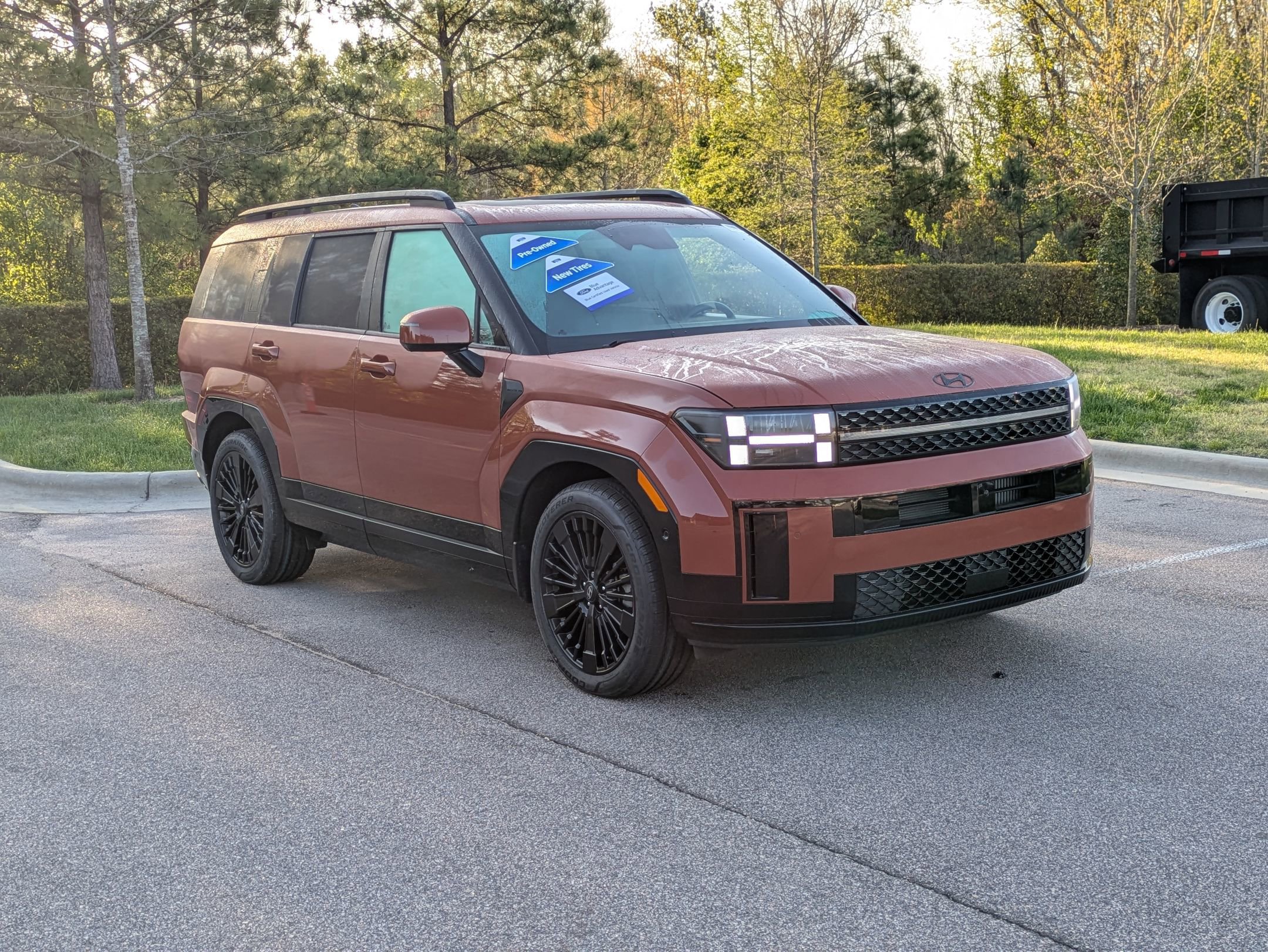 Used 2025 Hyundai Santa Fe Calligraphy image 9