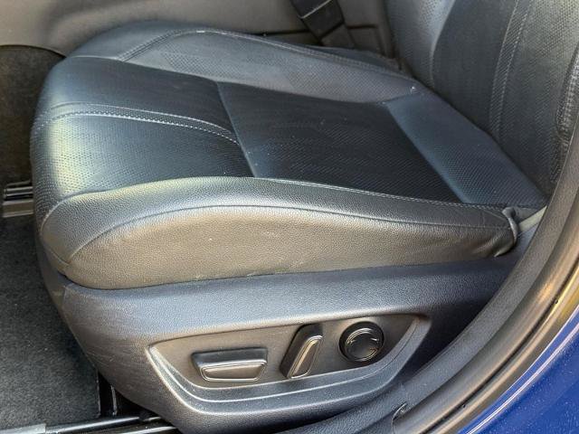 Used 2025 Toyota Camry XSE FWD image 27