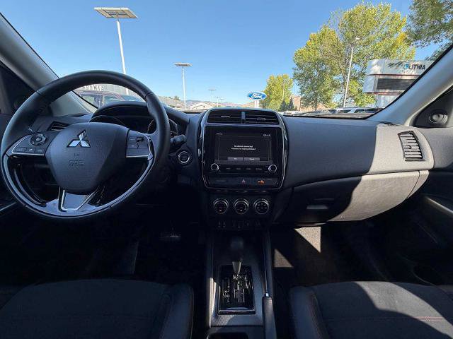 Used 2025 Mitsubishi Outlander Sport SE AWD/4WD image 26