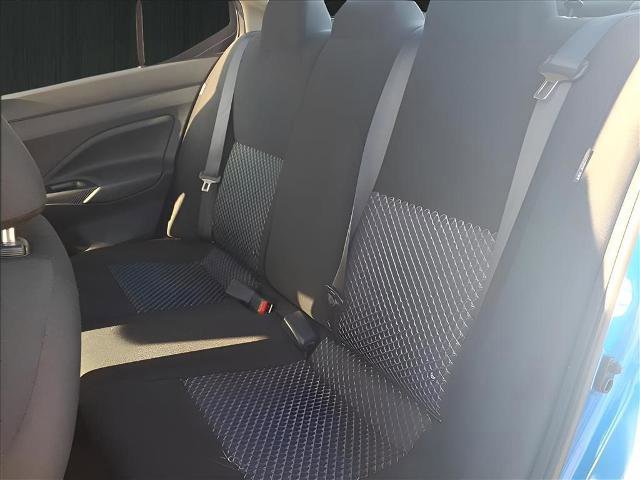 Used 2022 Nissan Versa S image 18