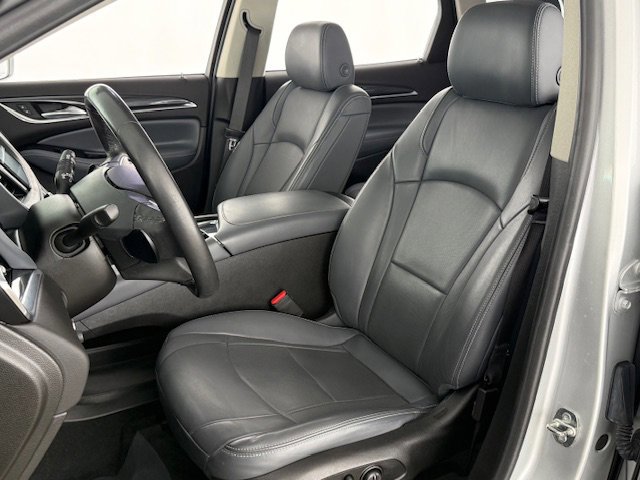 Used 2020 Buick Enclave Essence w/ Sound and Sites Package image 12