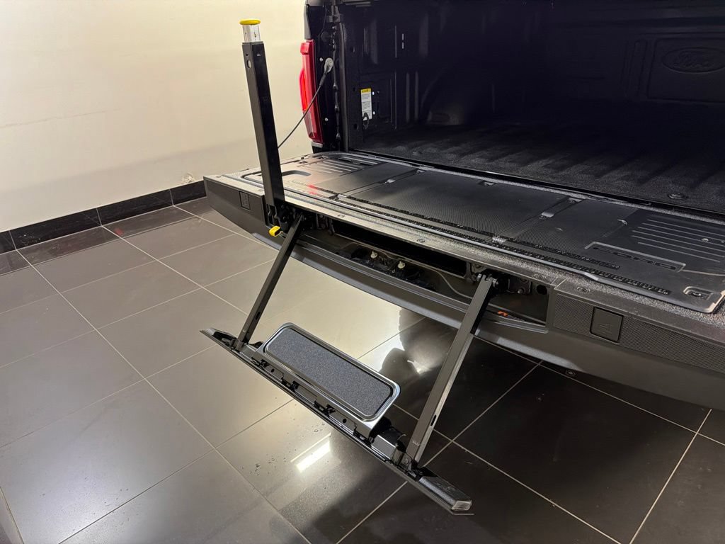 Certified 2025 Ford F150 Raptor AWD/4WD image 43