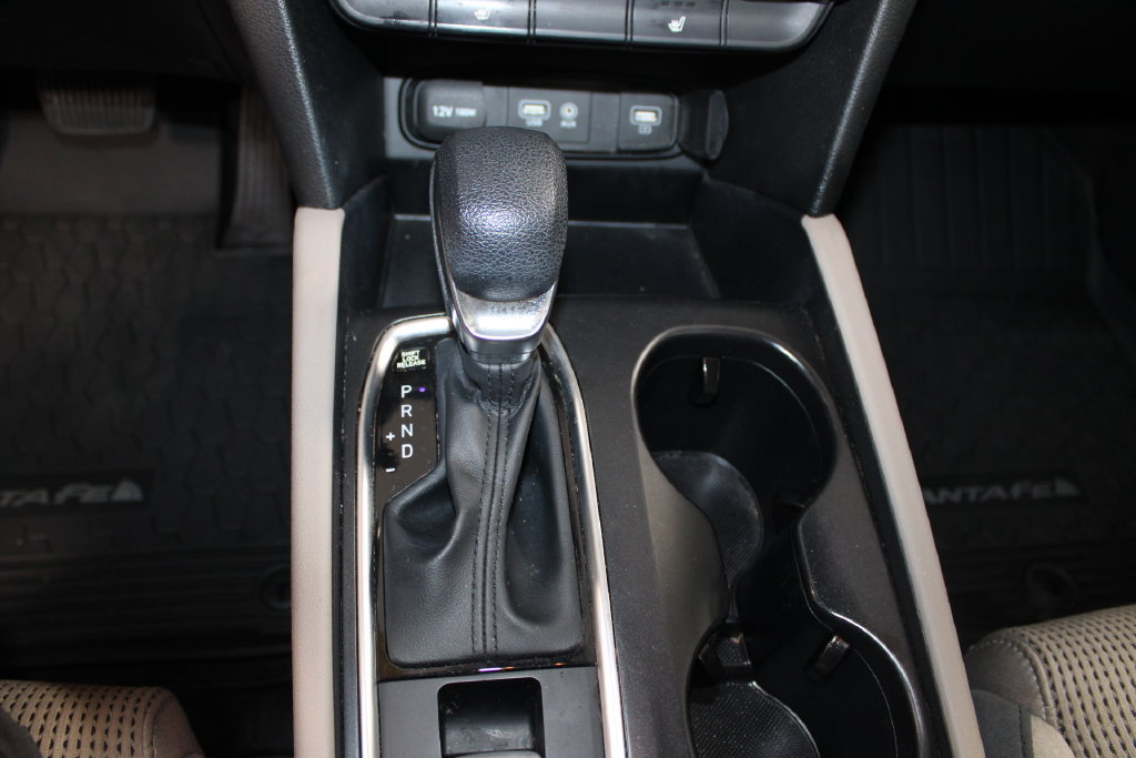 Used 2020 Hyundai Santa Fe SEL FWD image 39