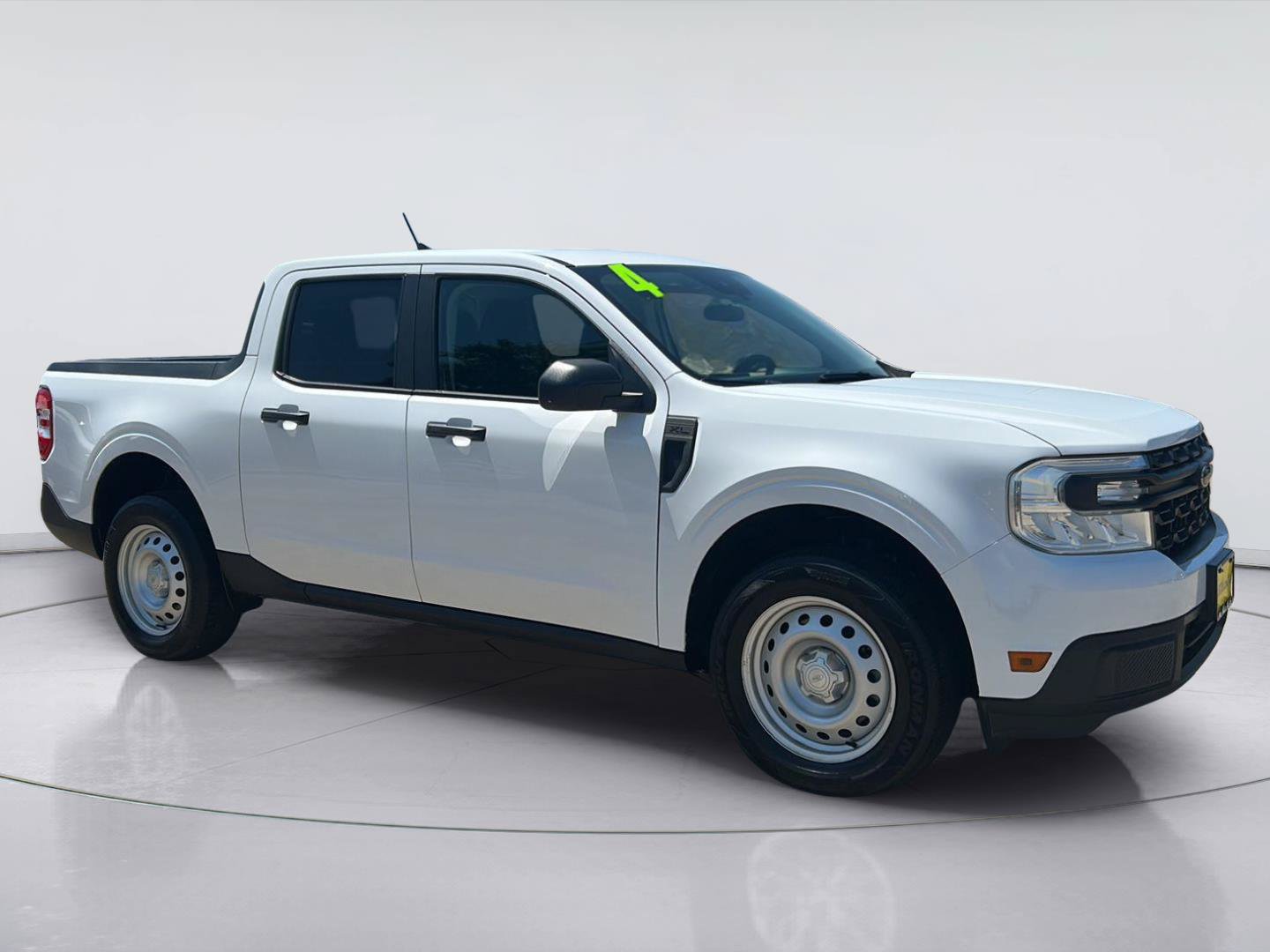 Certified 2024 Ford Maverick XL FWD image 3