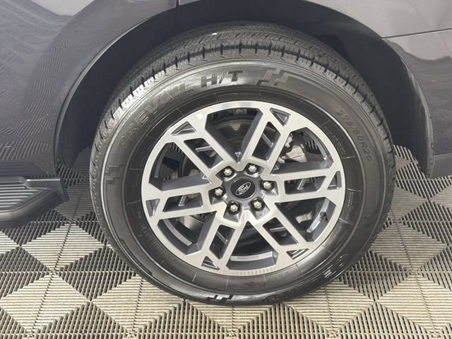 Certified 2025 Ford Expedition Active RWD image 35