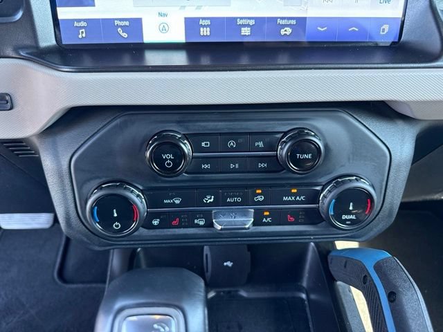 Certified 2022 Ford Bronco Wildtrak AWD/4WD image 29