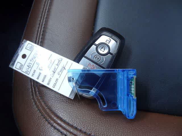 Certified 2022 Ford Bronco Outer Banks AWD/4WD image 37