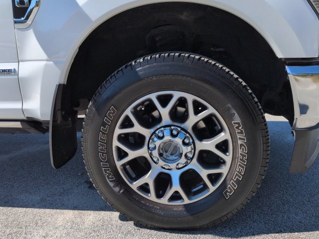 Certified 2022 Ford F350 Lariat w/ Lariat Value Package AWD/4WD image 12