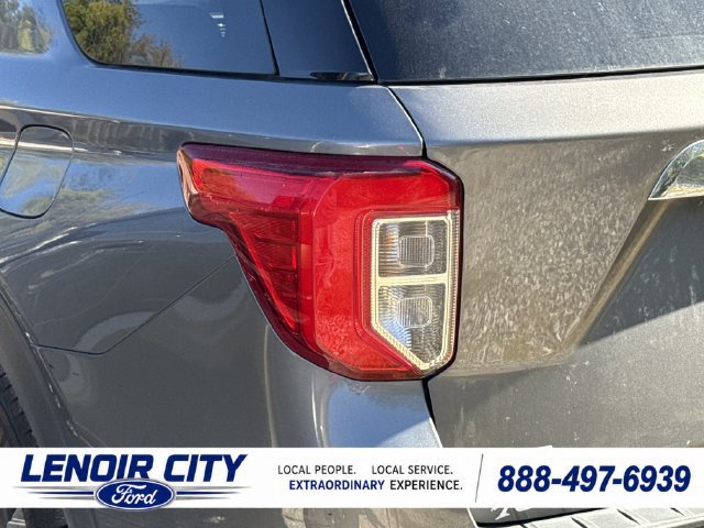 Certified 2023 Ford Explorer XLT w/ Equipment Group 202A AWD/4WD image 5
