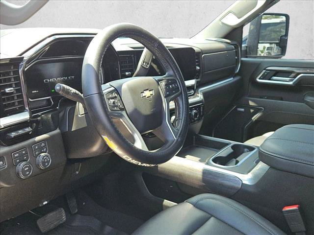Used 2026 Chevrolet Silverado 3500 LTZ w/ LTZ Texas Edition AWD/4WD image 10