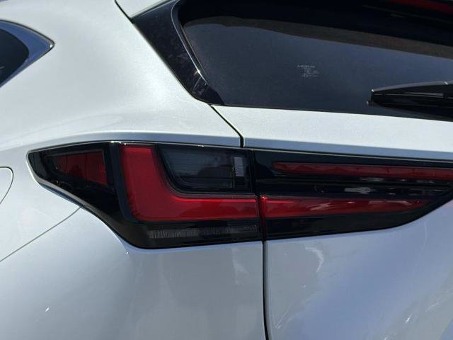 Used 2024 Lexus NX 250 FWD image 8