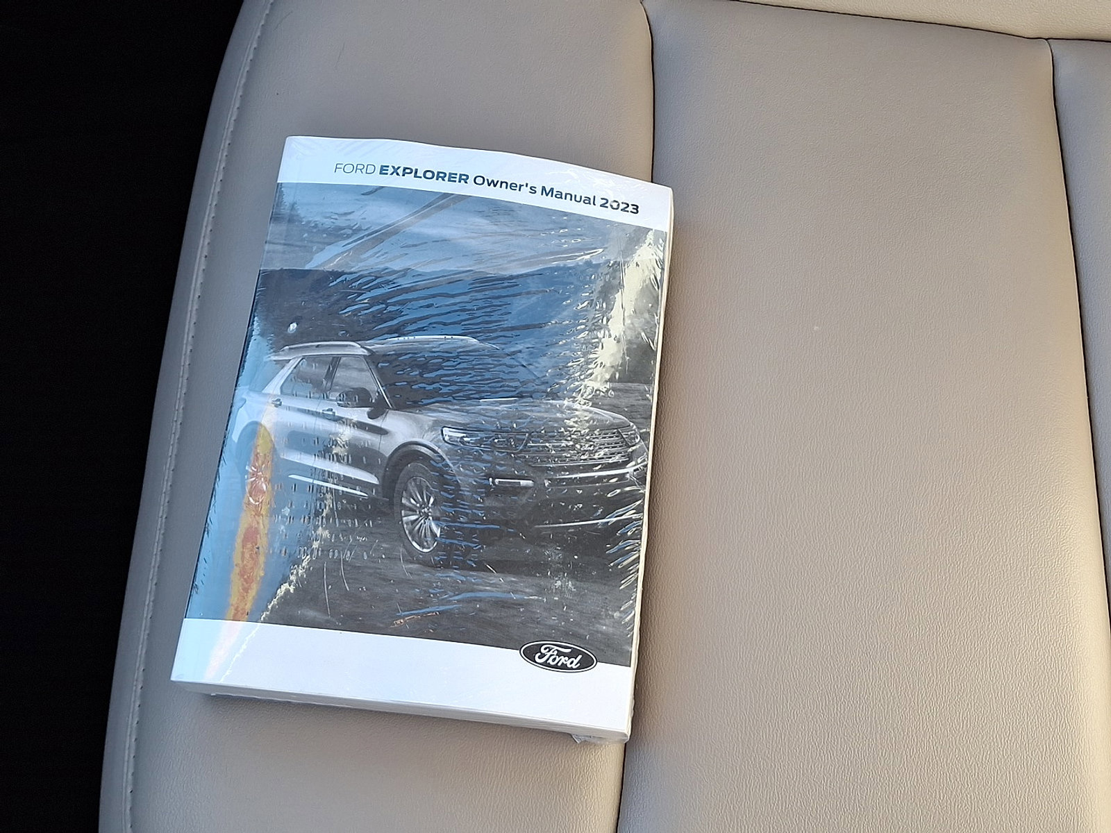 Certified 2023 Ford Explorer XLT w/ Equipment Group 202A image 26