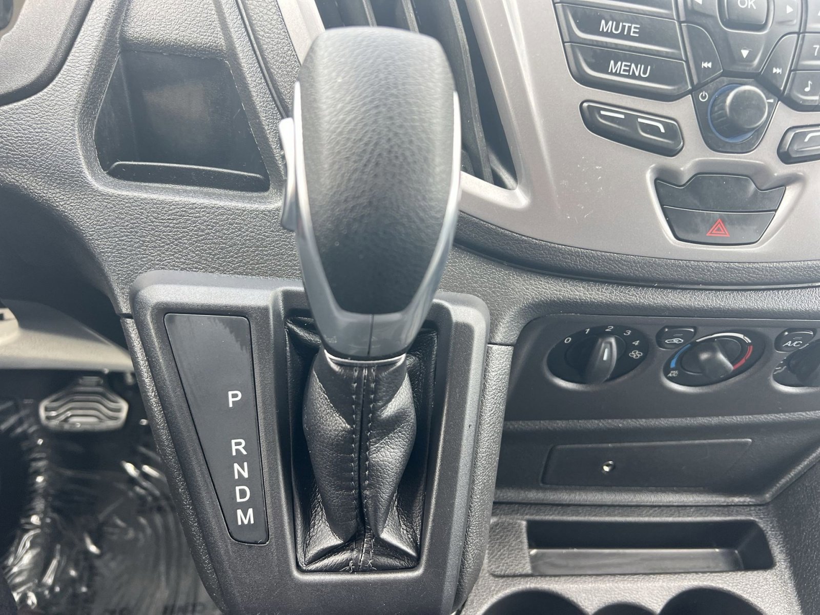 Certified 2019 Ford Transit 350 XLT image 21