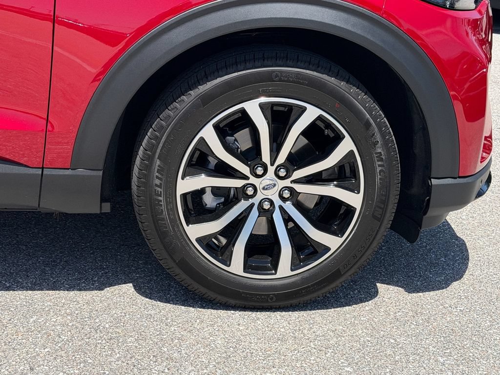 Certified 2026 Ford Explorer ST-Line w/ Premium Package RWD image 9