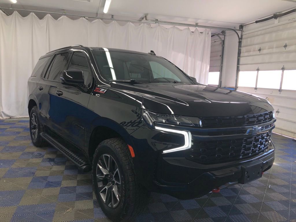 Used 2022 Chevrolet Tahoe Z71 w/ Z71 Off-Road Package image 5