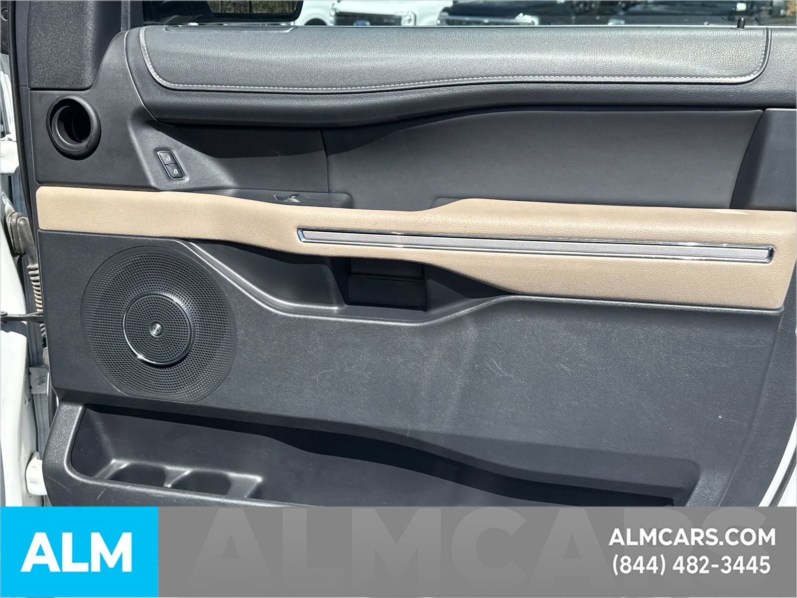 Certified 2024 Ford Expedition Limited image 17