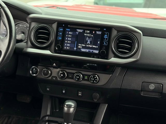 Used 2016 Toyota Tacoma SR image 24