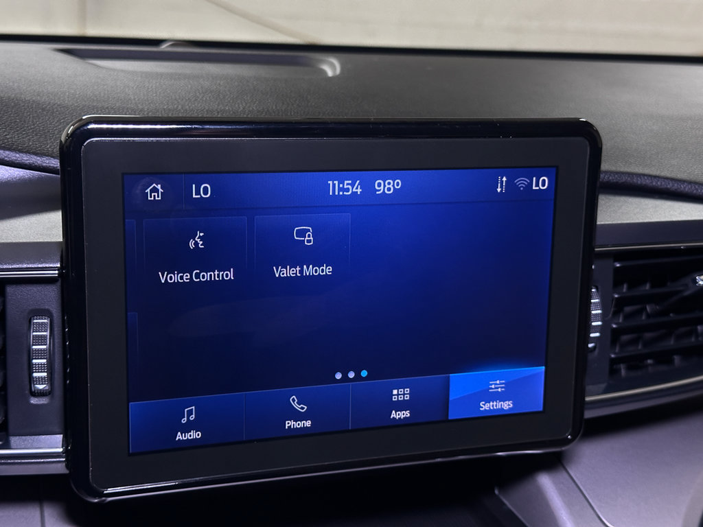Certified 2022 Ford Explorer XLT w/ Equipment Group 202A AWD/4WD image 54