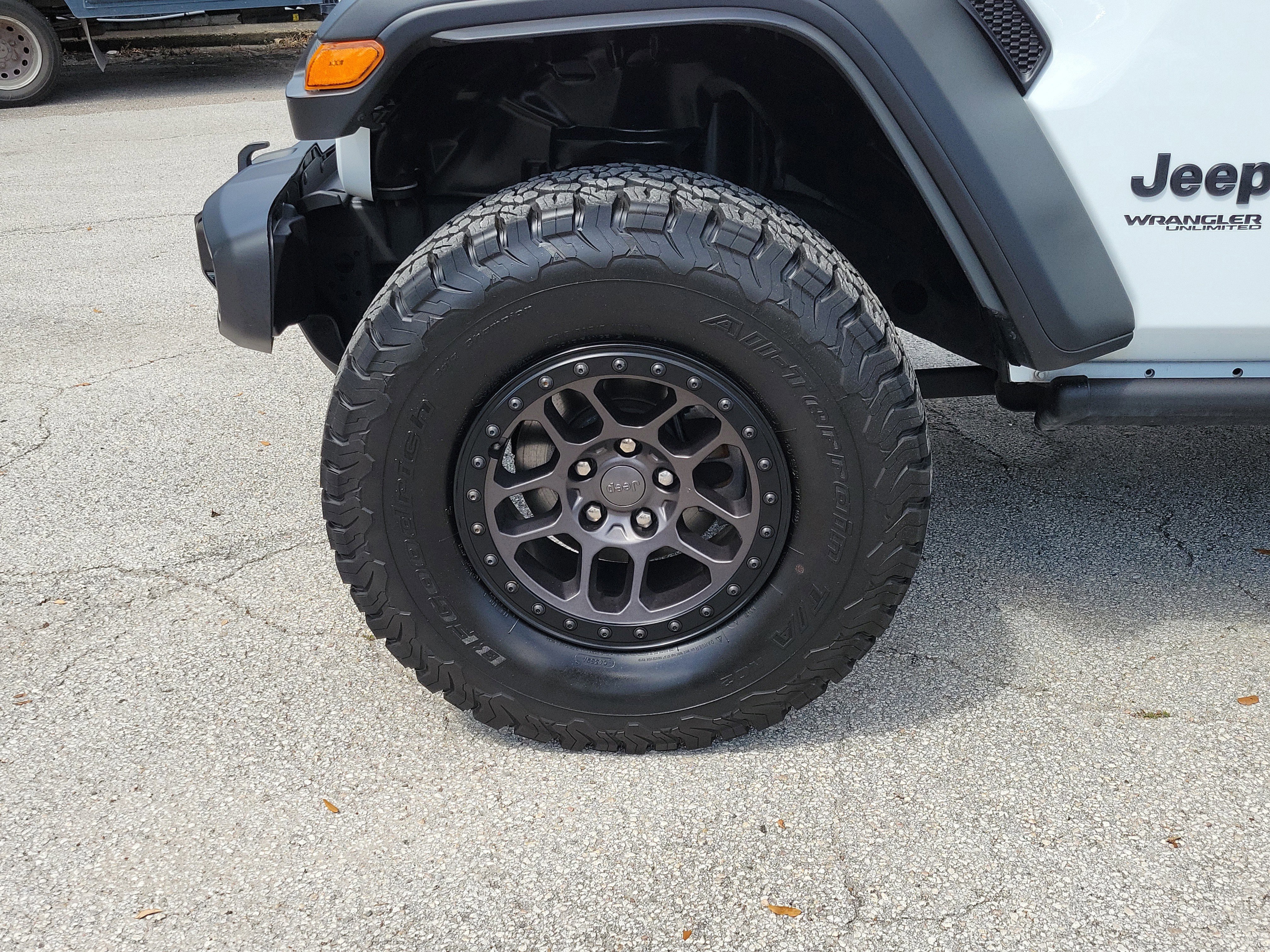 Used 2022 Jeep Wrangler Unlimited Sport image 5