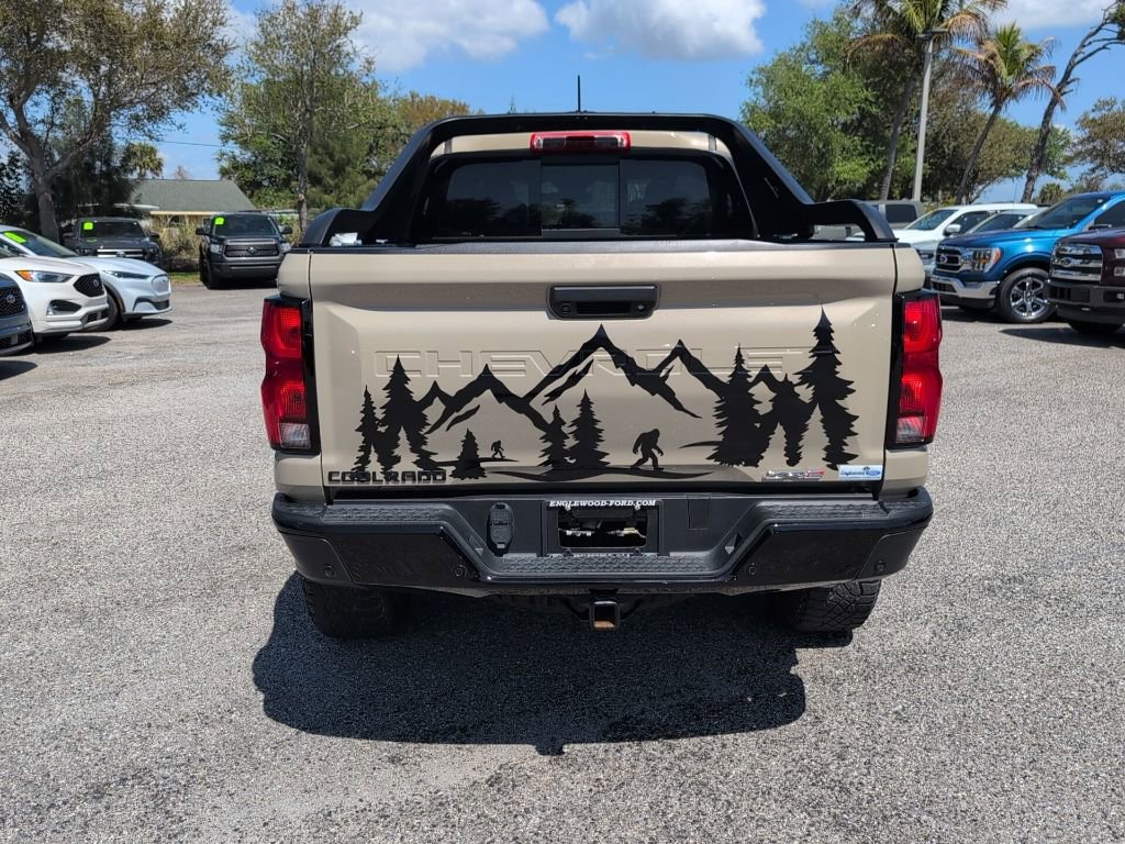 Used 2023 Chevrolet Colorado ZR2 w/ ZR2 Convenience Package III image 4