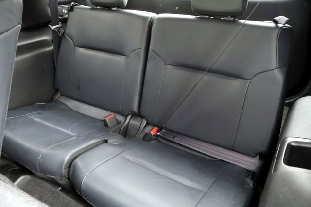 Used 2024 Mitsubishi Outlander SE image 27