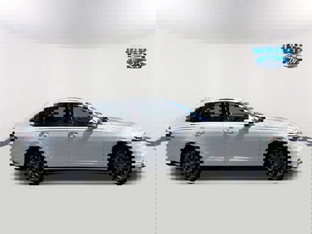 Used 2024 Honda Accord EX image 4