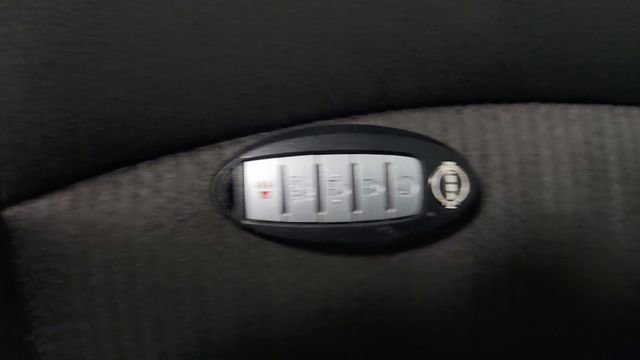 Used 2024 Nissan Altima 2.5 SV image 17