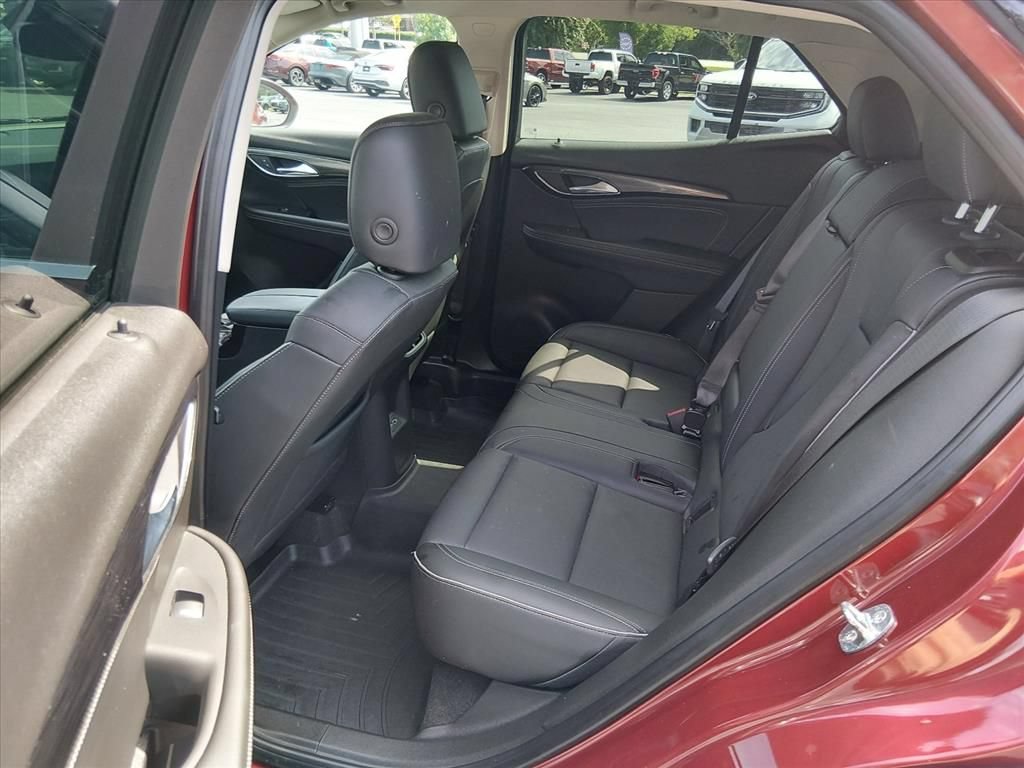 Used 2023 Buick Envision Essence FWD image 13