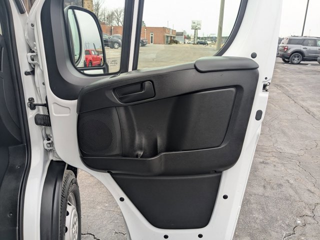 Used 2023 RAM ProMaster 2500 w/ Driver Convenience Group image 30