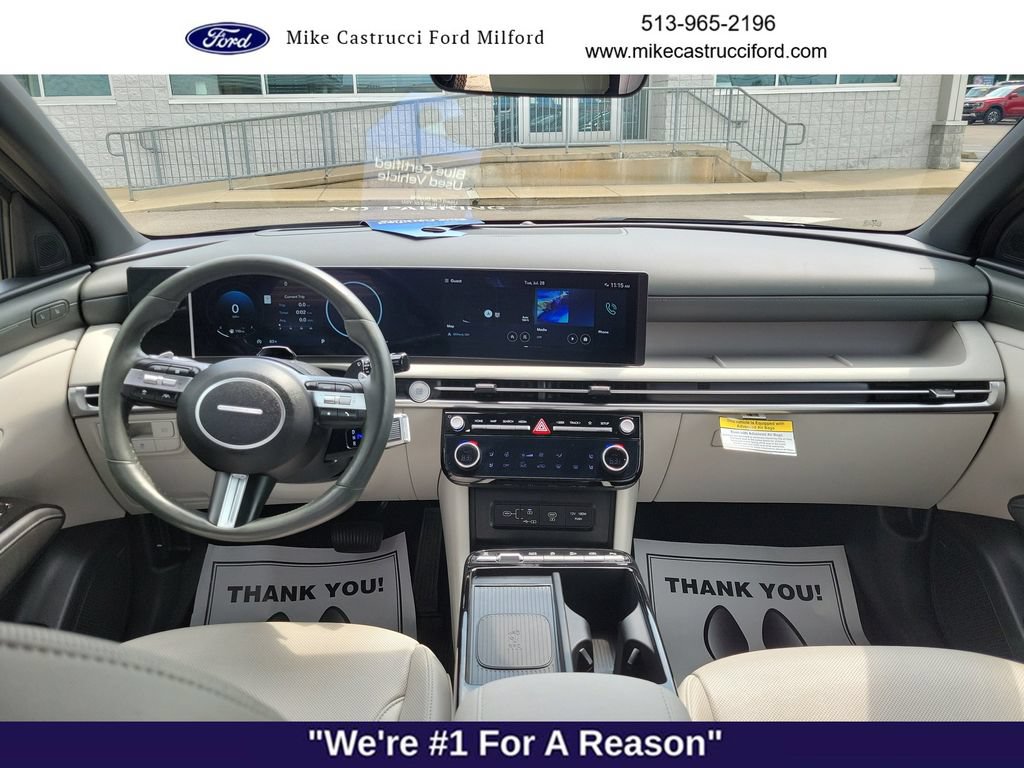 Used 2025 Hyundai Tucson Limited AWD/4WD image 10