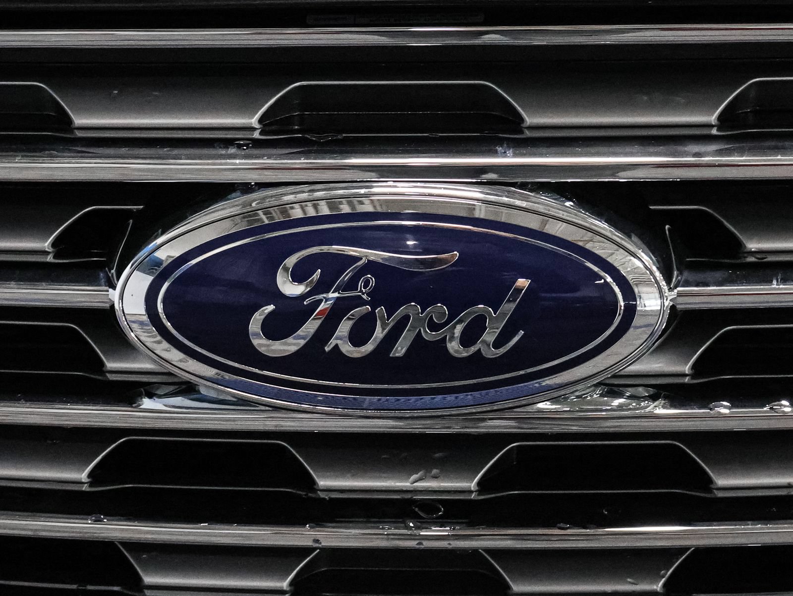 Certified 2020 Ford Edge SEL AWD/4WD image 13