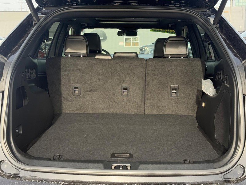 Certified 2024 Ford Edge ST w/ Equipment Group 401A image 10