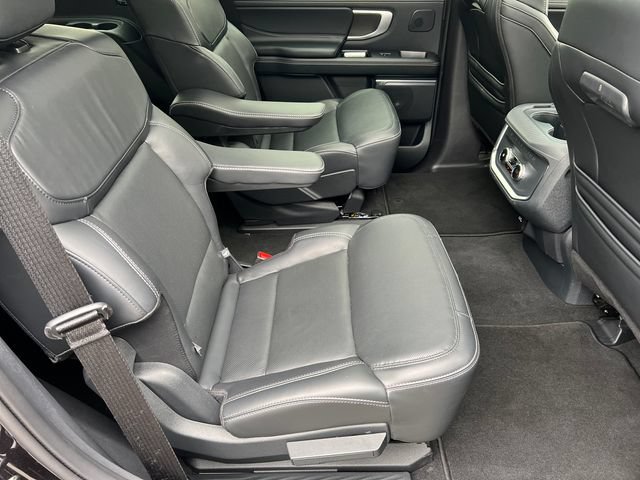 Certified 2025 Ford Expedition Platinum w/ Stealth Performance Package AWD/4WD image 21