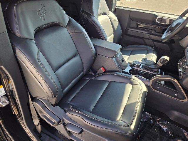 Certified 2026 Ford Bronco Badlands AWD/4WD image 12