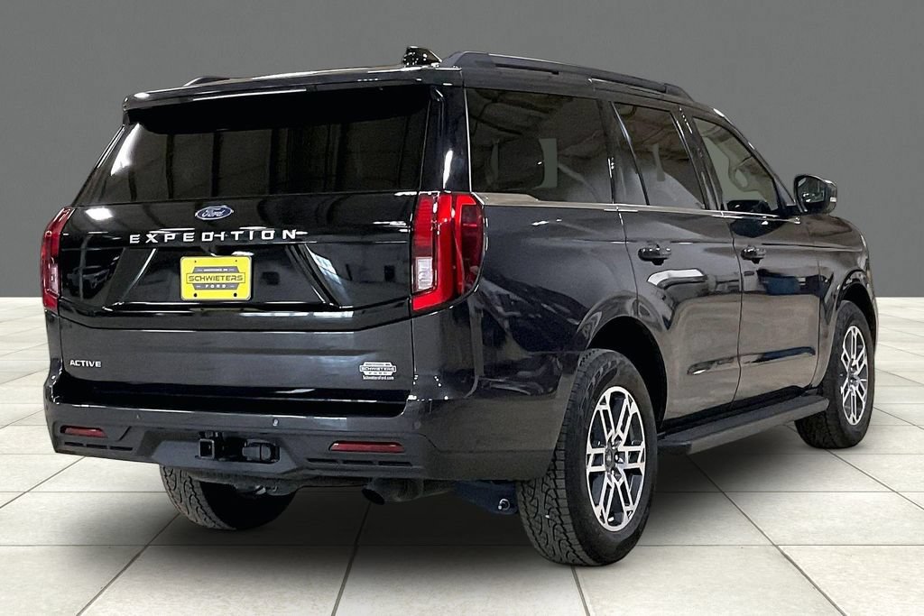 Certified 2025 Ford Expedition Active AWD/4WD image 12