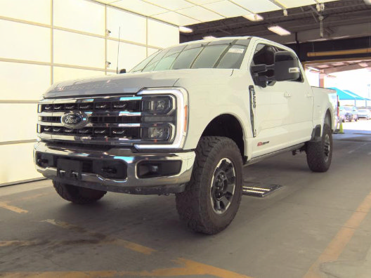 Certified 2025 Ford F250 Lariat w/ Tremor Off-Road Package AWD/4WD image 3