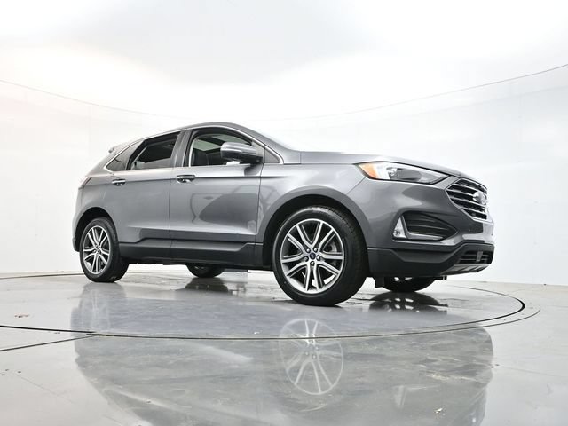 Certified 2022 Ford Edge Titanium AWD/4WD image 27