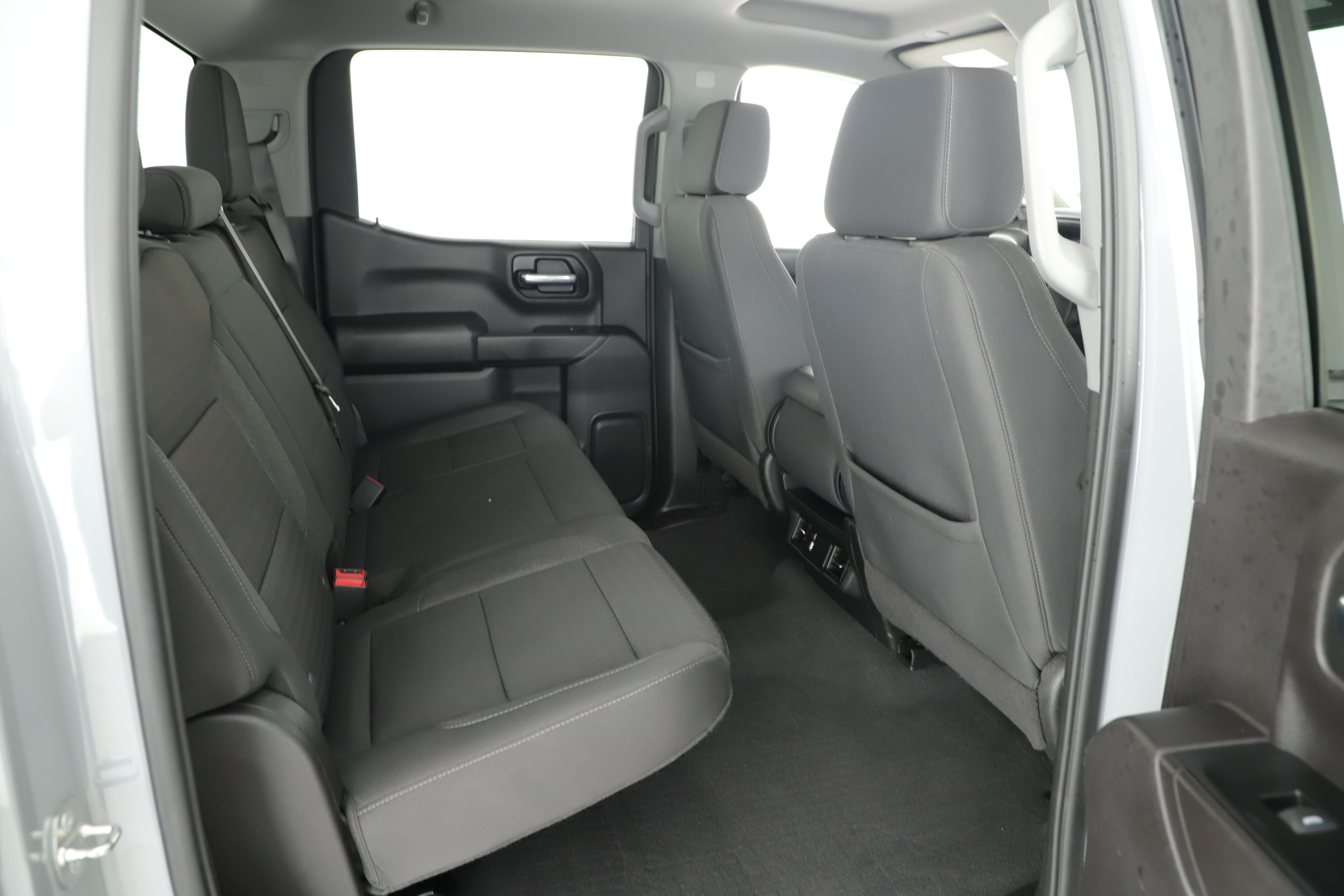 Used 2024 Chevrolet Silverado 1500 Custom Trail Boss w/ LPO, Dark Essentials Package AWD/4WD image 20