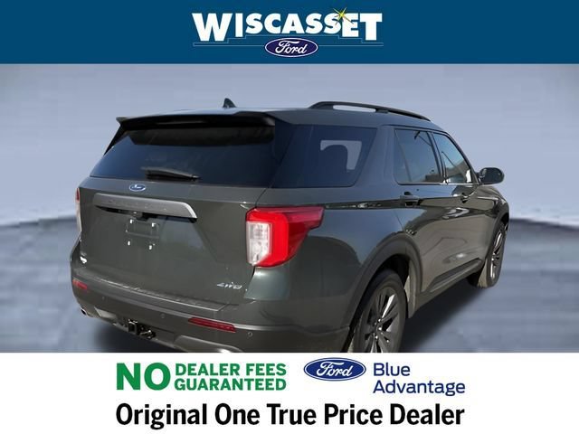 Certified 2023 Ford Explorer XLT w/ Equipment Group 202A AWD/4WD image 38