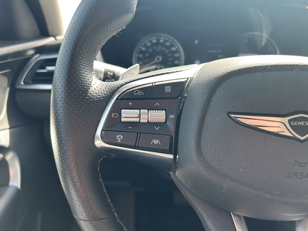 Used 2025 Genesis G70 2.5T image 27