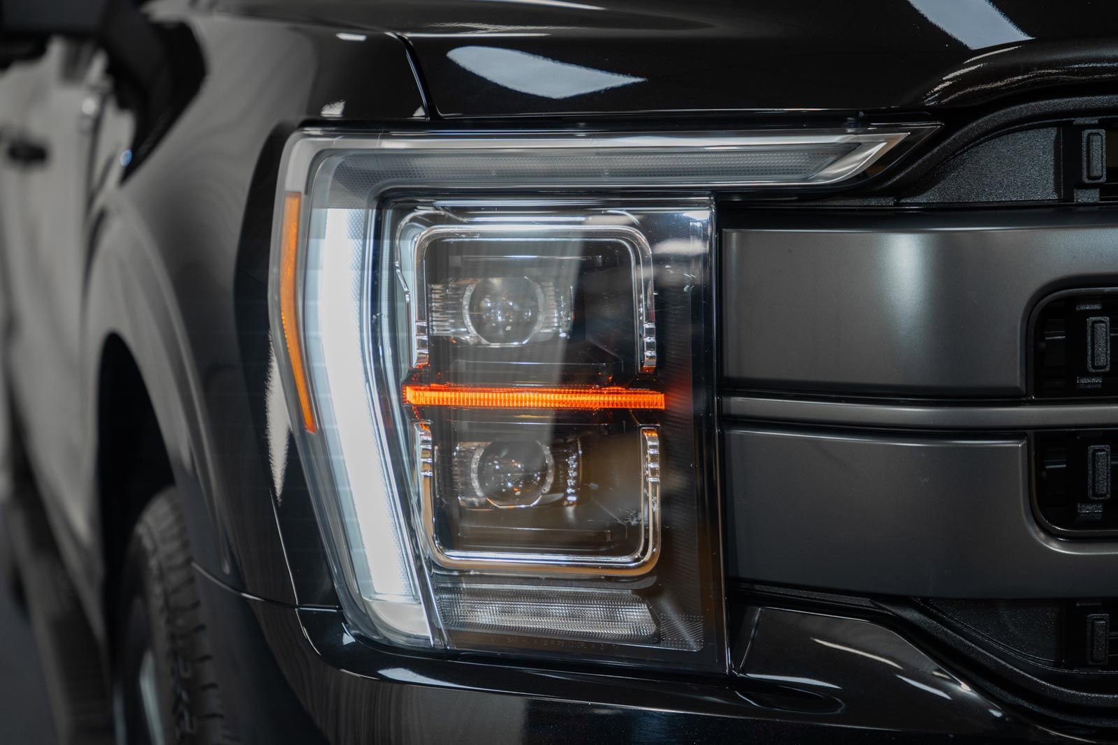 Certified 2023 Ford F150 Lariat w/ Equipment Group 502A High image 14