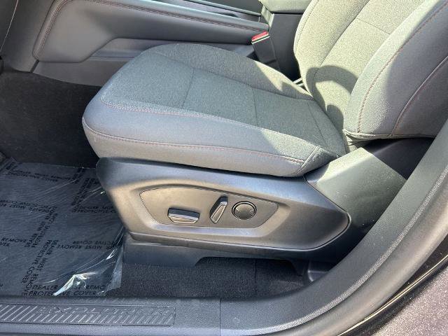 Certified 2025 Ford Explorer Active RWD image 16
