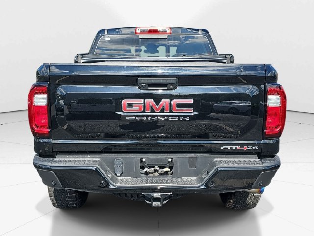 Used 2024 GMC Canyon AT4X AWD/4WD image 4
