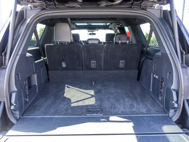 Certified 2025 Ford Expedition Max Platinum w/ Stealth Appearance Package AWD/4WD image 23