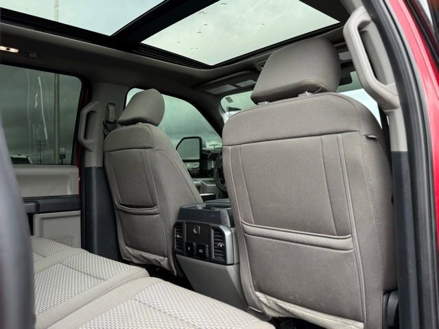 Certified 2022 Ford F250 XLT w/ XLT Premium Package image 34