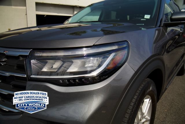 Certified 2025 Ford Explorer Active AWD/4WD image 8