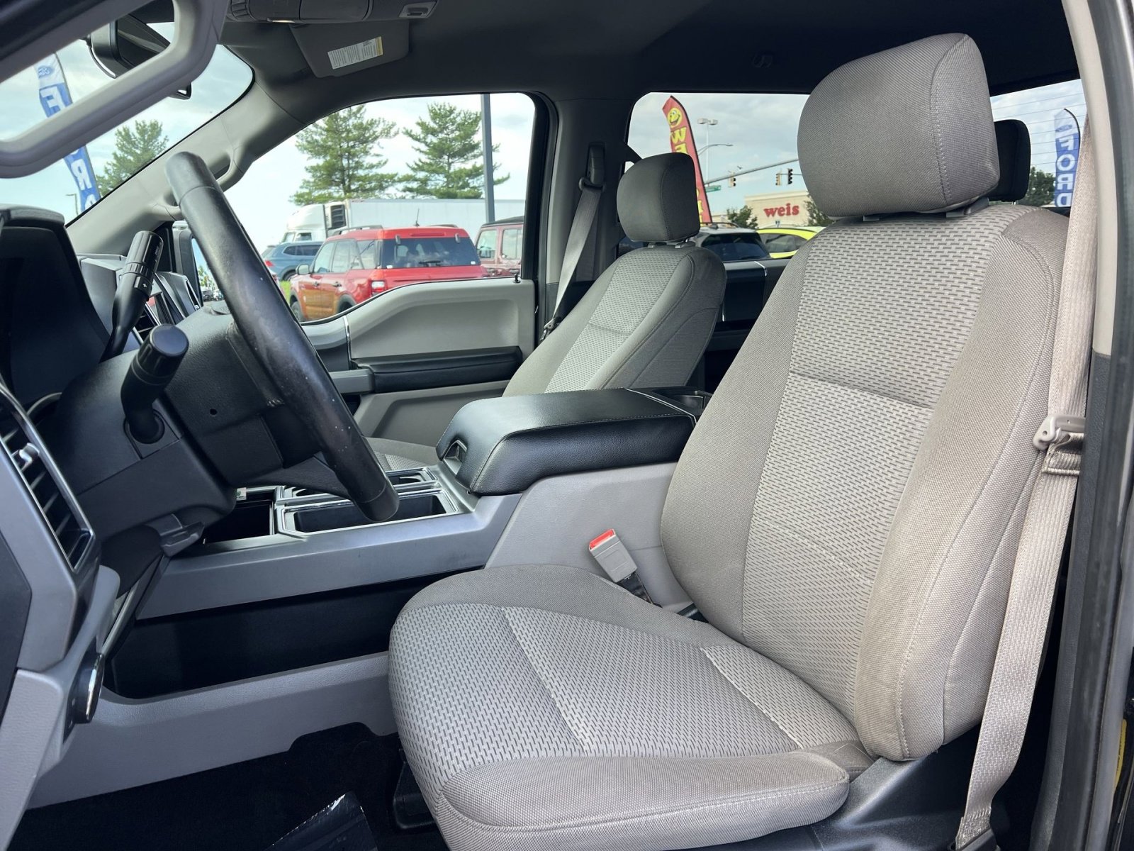 Certified 2019 Ford F150 XLT w/ Equipment Group 302A Luxury AWD/4WD image 21