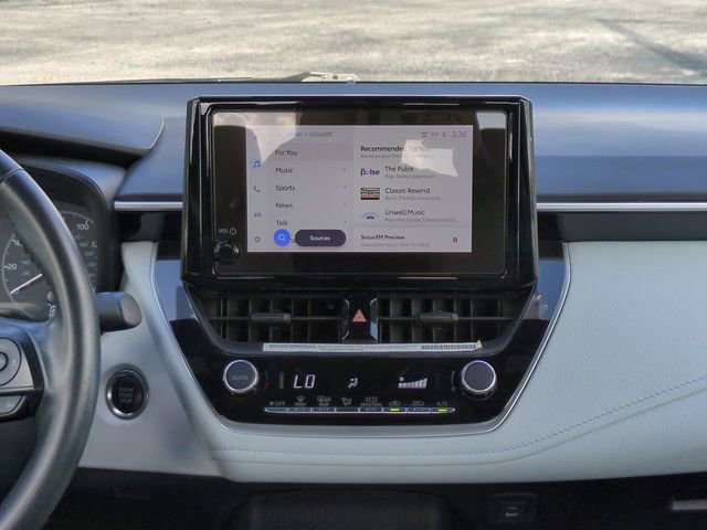 Used 2024 Toyota Corolla SE image 18