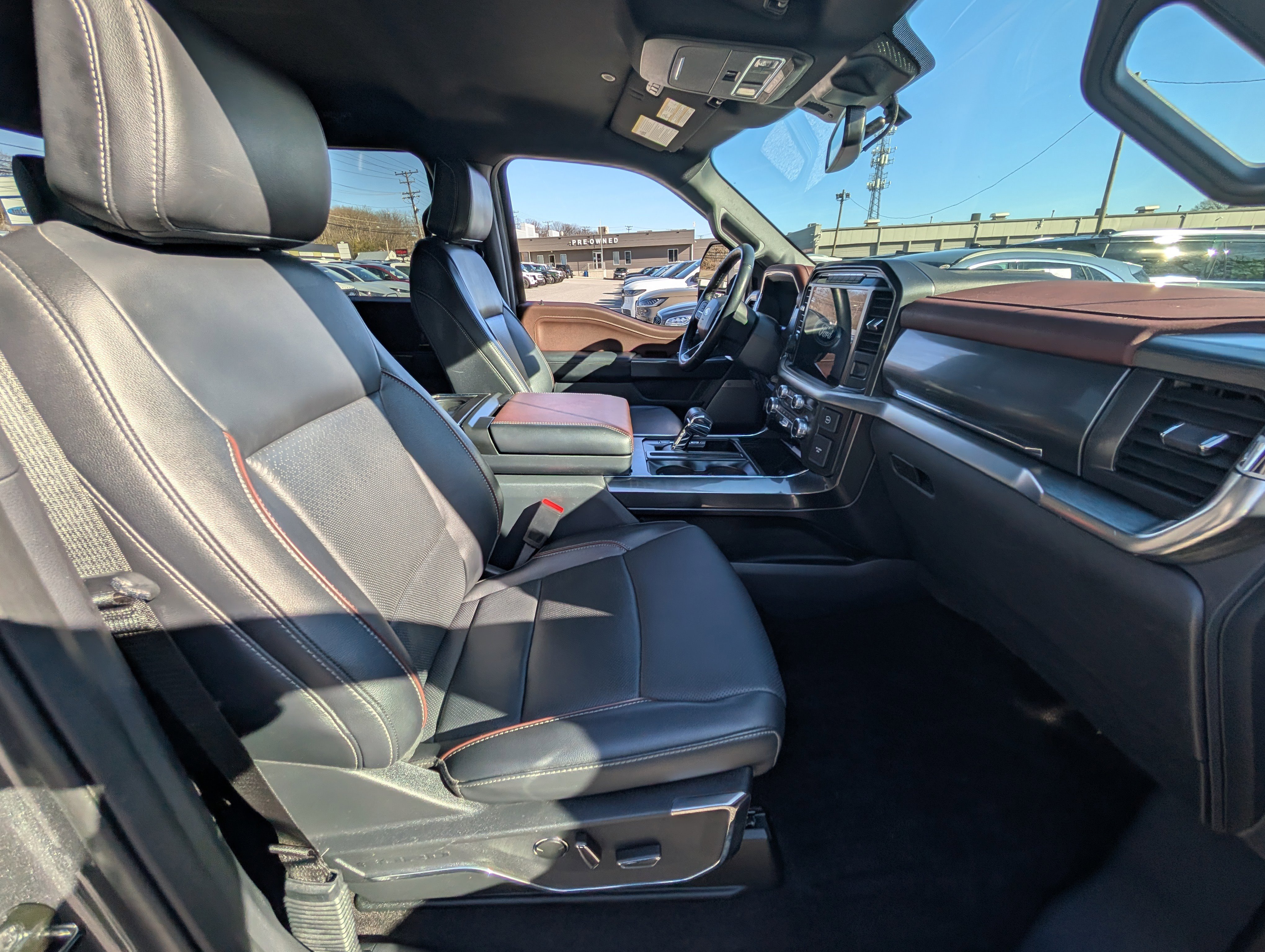 Certified 2022 Ford F150 Lariat w/ Equipment Group 502A High image 12